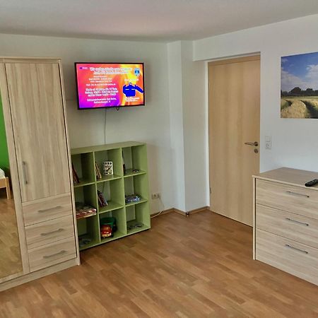 Ferienwohnung Morgensonne Am Kurpark Bad Berka - Parkplatz - Spielplatz - Wlan - 2 Schlafzimmer Luaran gambar